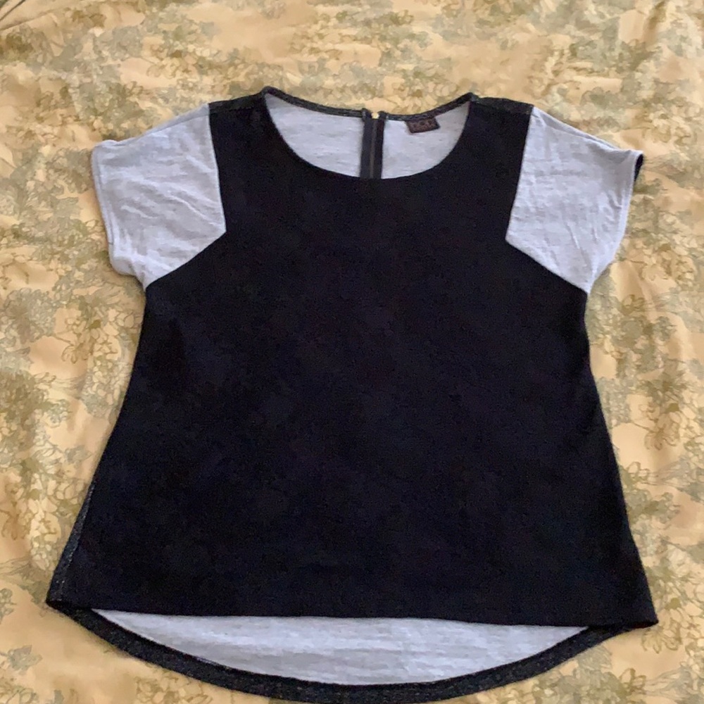 Half sleeve lace detail jersey shirt